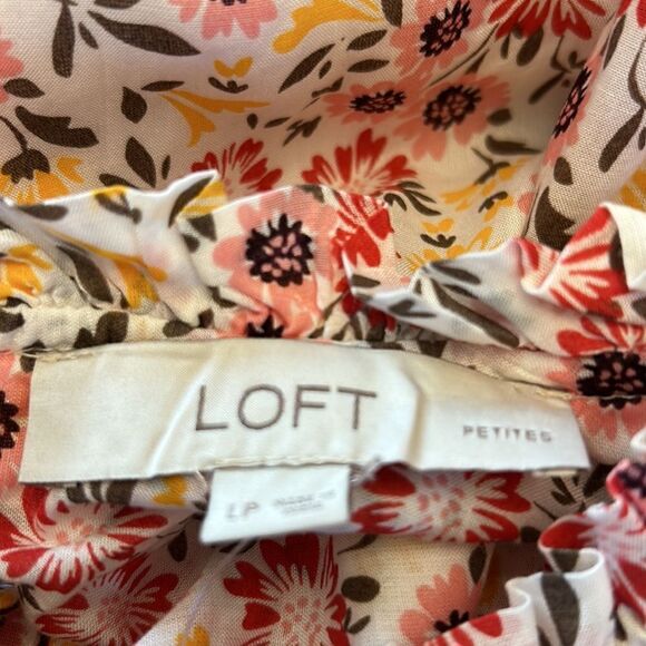 Loft floral long sleeve ruffle blouseSize LP New - Picture 9 of 10